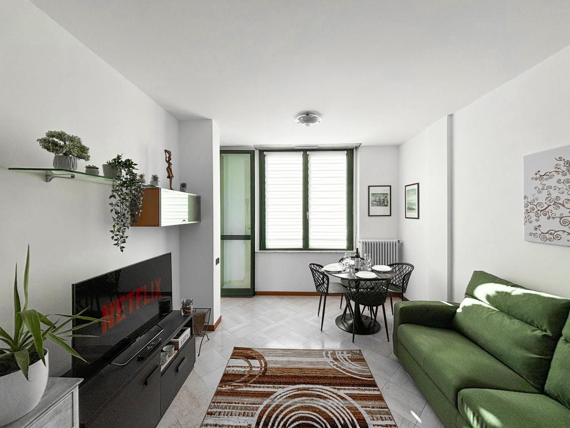 Апартаменти Bilocale Con Terrazzo E Box Auto Su Richiesta Комо Екстер'єр фото