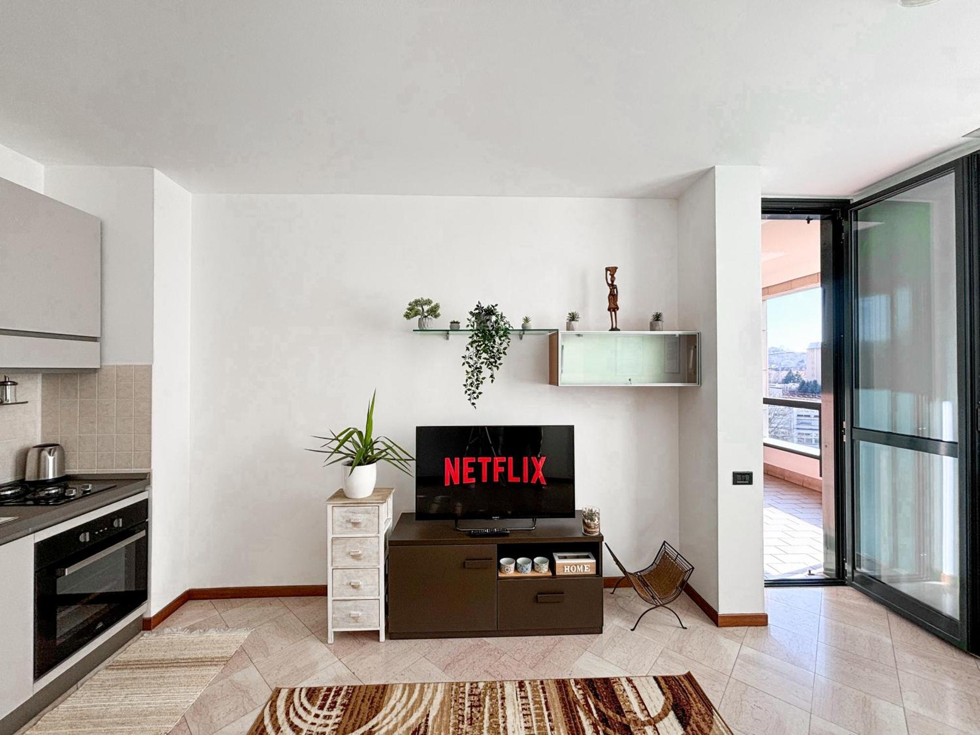 Апартаменти Bilocale Con Terrazzo E Box Auto Su Richiesta Комо Екстер'єр фото